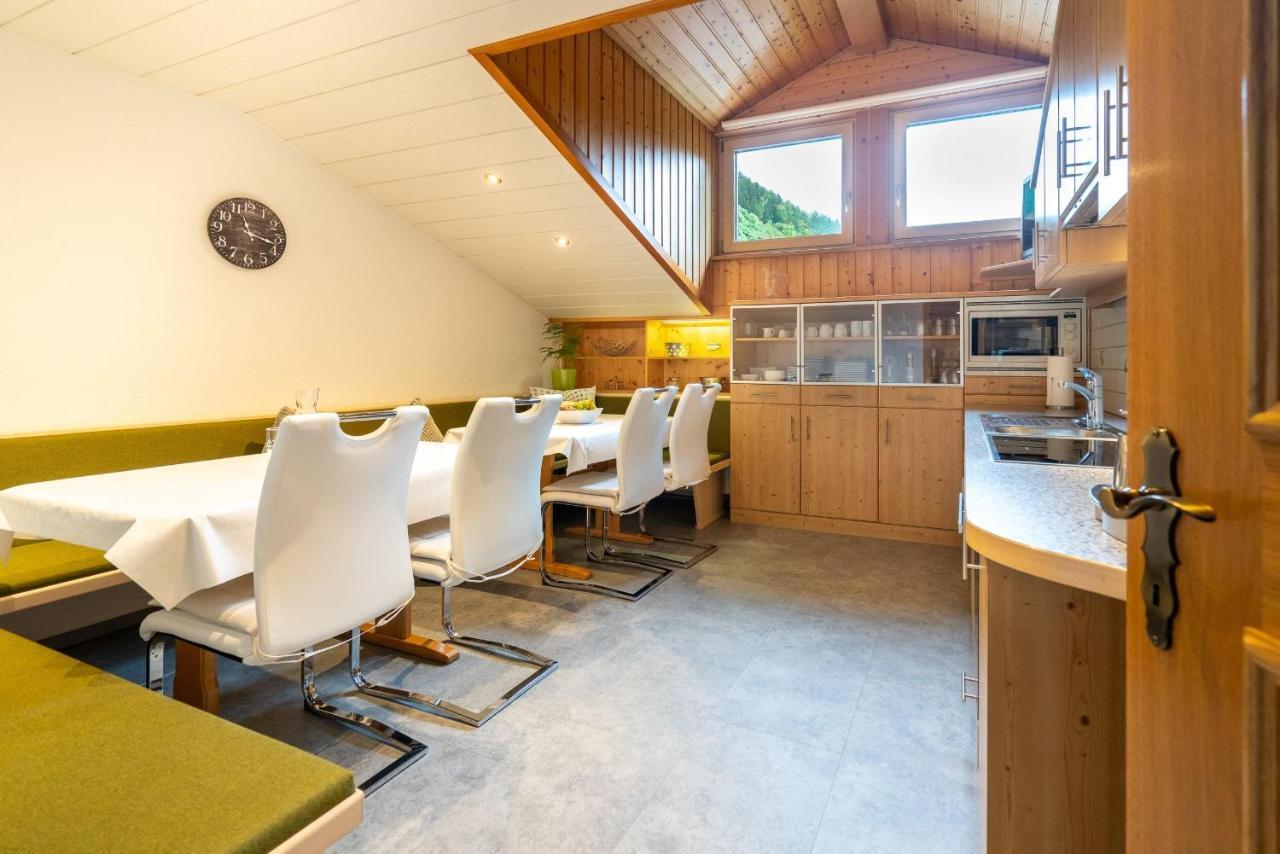 Gaestehaus Fitsch - Ferienwohnung In Silbertal Zewnętrze zdjęcie