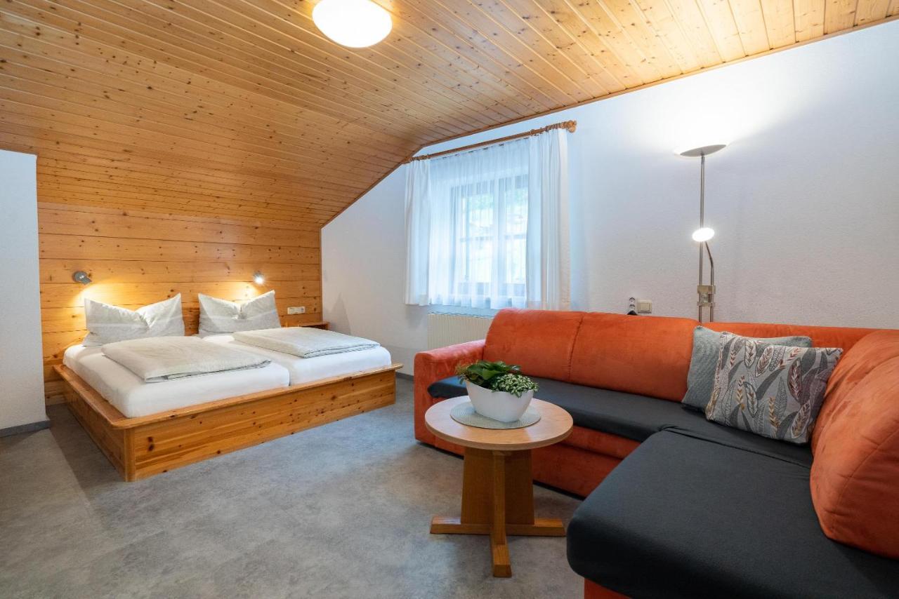 Gaestehaus Fitsch - Ferienwohnung In Silbertal Zewnętrze zdjęcie
