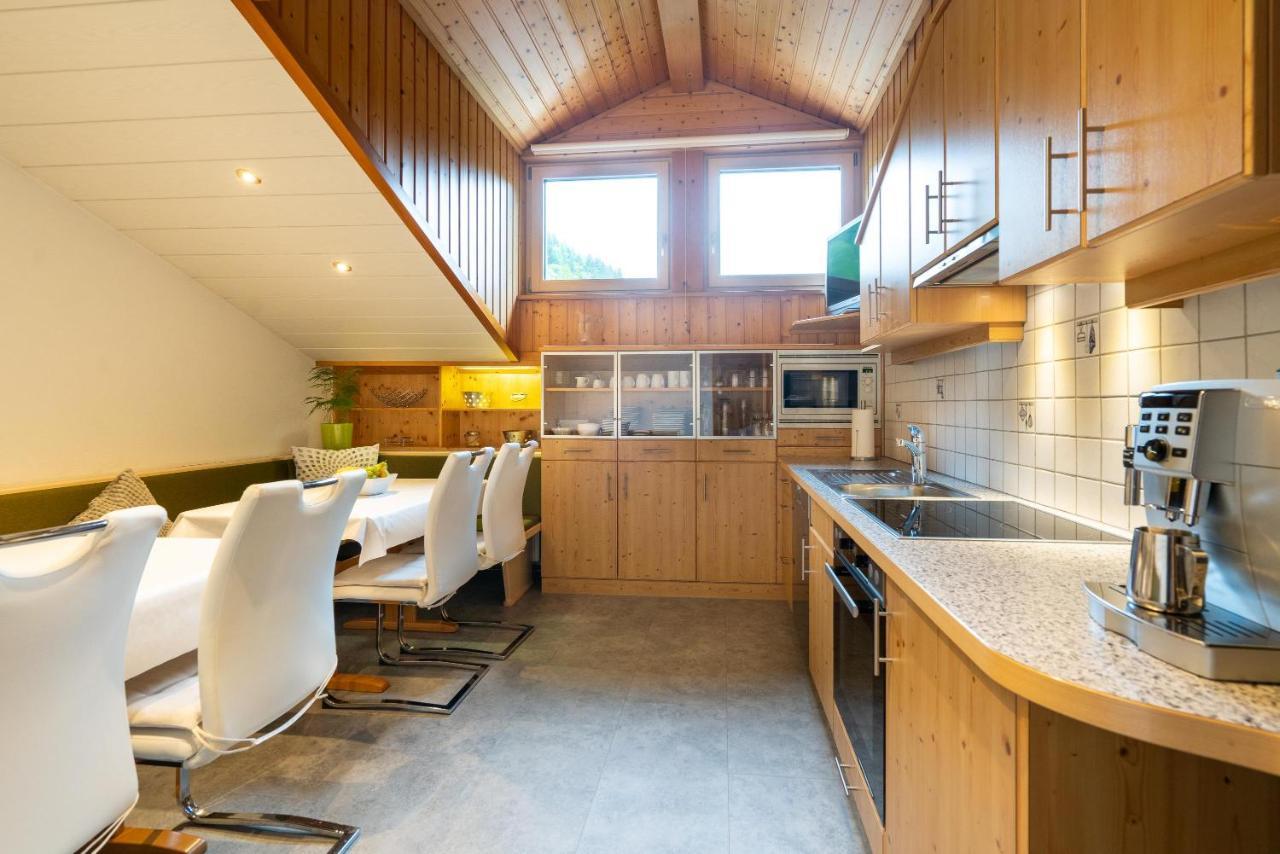 Gaestehaus Fitsch - Ferienwohnung In Silbertal Zewnętrze zdjęcie