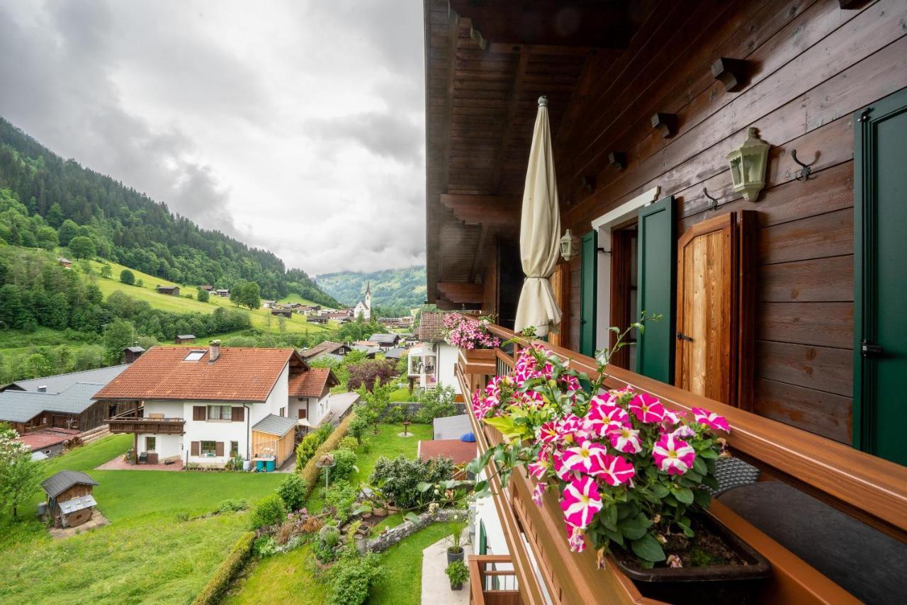 Gaestehaus Fitsch - Ferienwohnung In Silbertal Zewnętrze zdjęcie