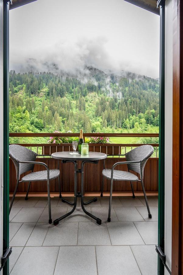 Gaestehaus Fitsch - Ferienwohnung In Silbertal Zewnętrze zdjęcie